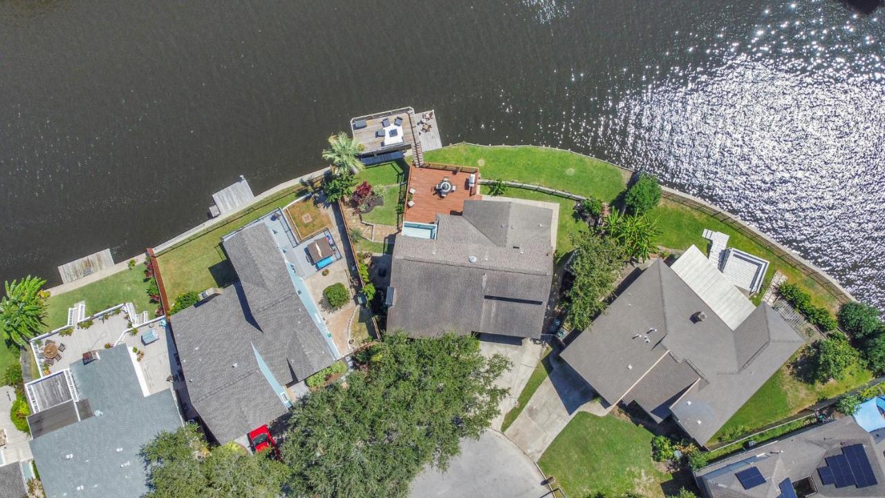 Beauty On The Water! Lake House Near The Beaches! ガルベストン エクステリア 写真